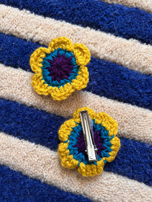 Crochet flower clip set