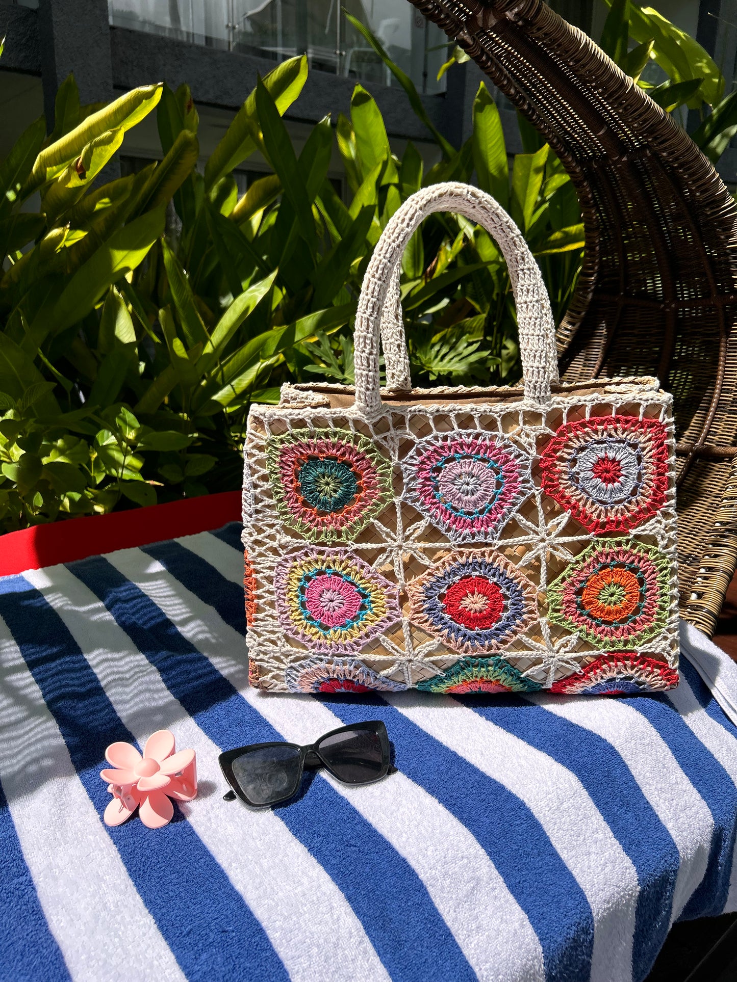 Crochet wicker tote beach bag