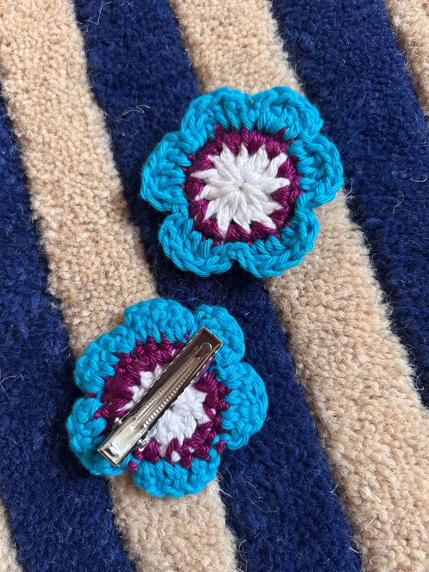 Crochet flower clip set