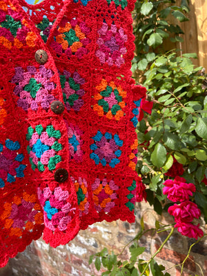 Cleo Granny square vest in red (XS/S)