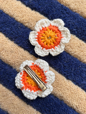 Crochet flower clip set