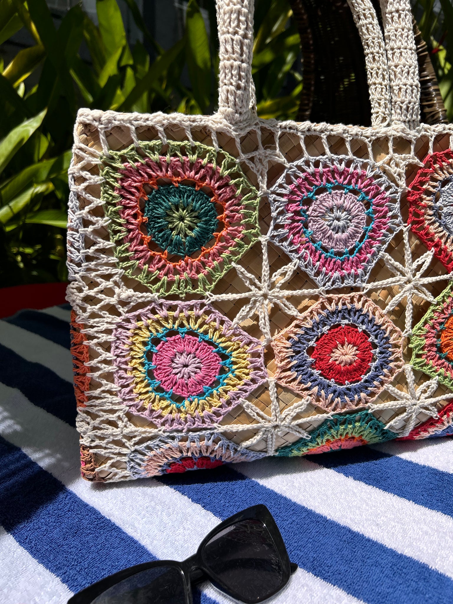 Crochet wicker tote beach bag
