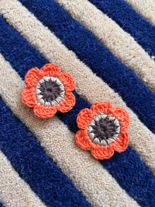 Crochet flower clip set