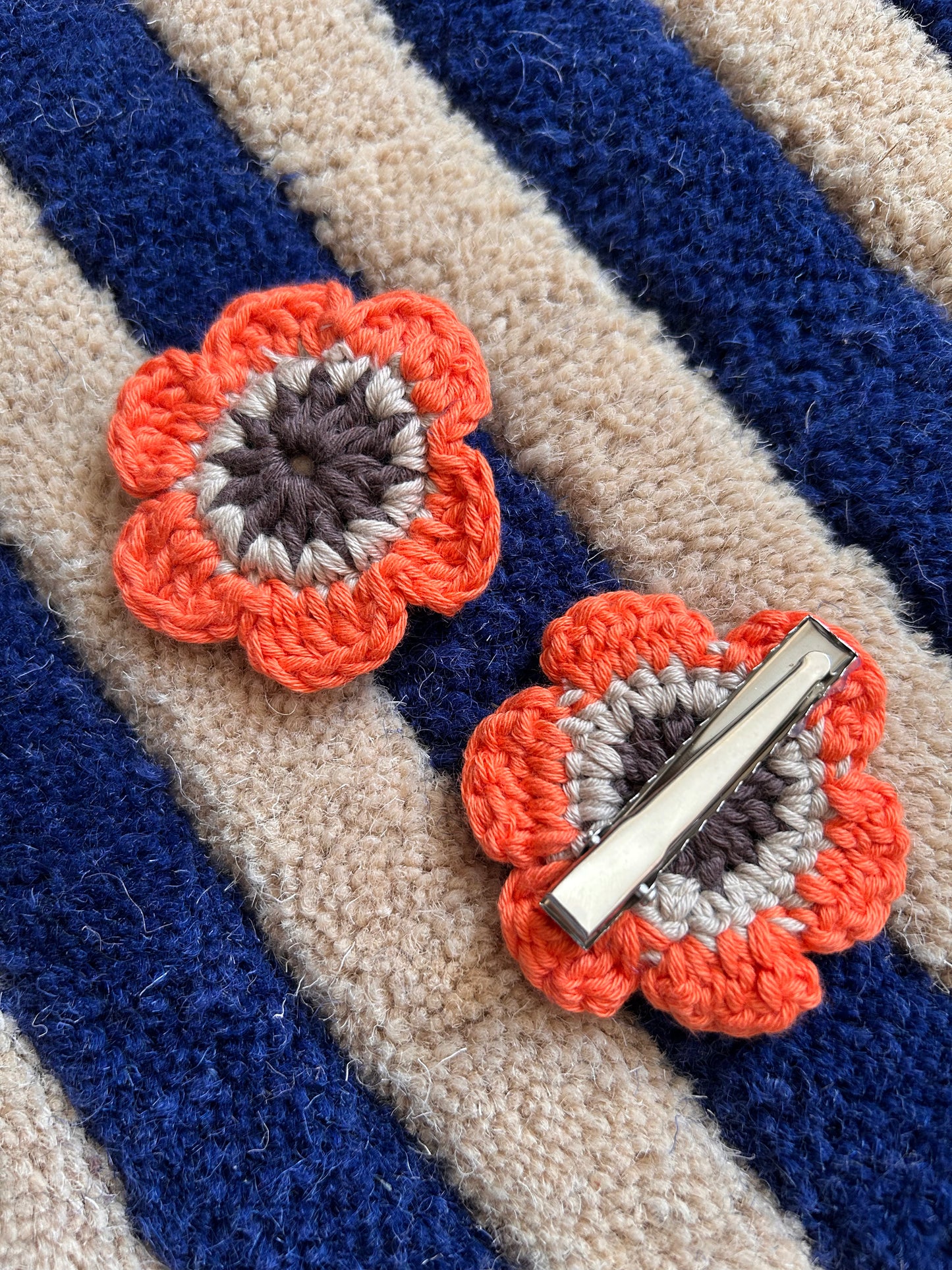 Crochet flower clip set