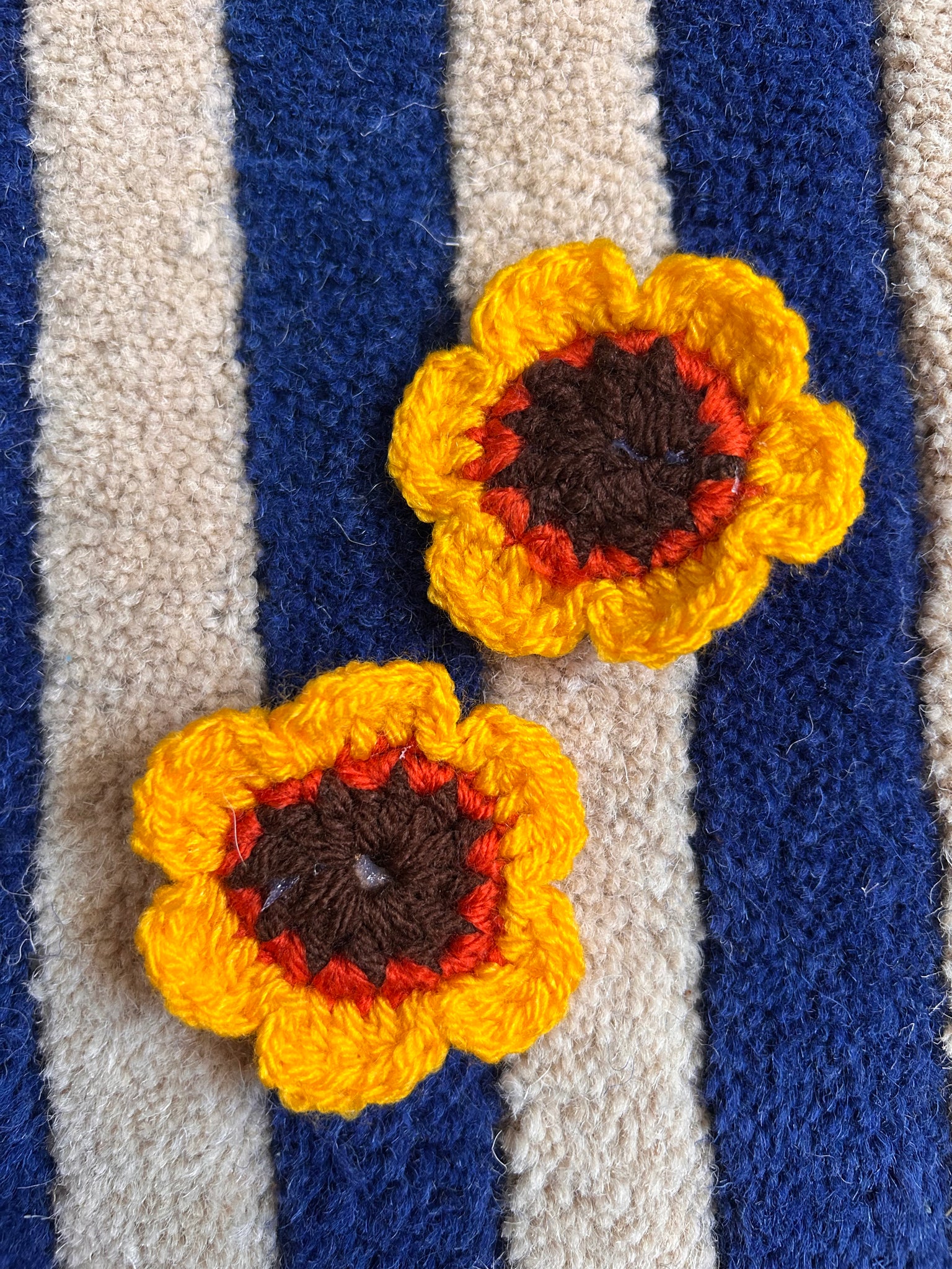 Crochet flower clip set