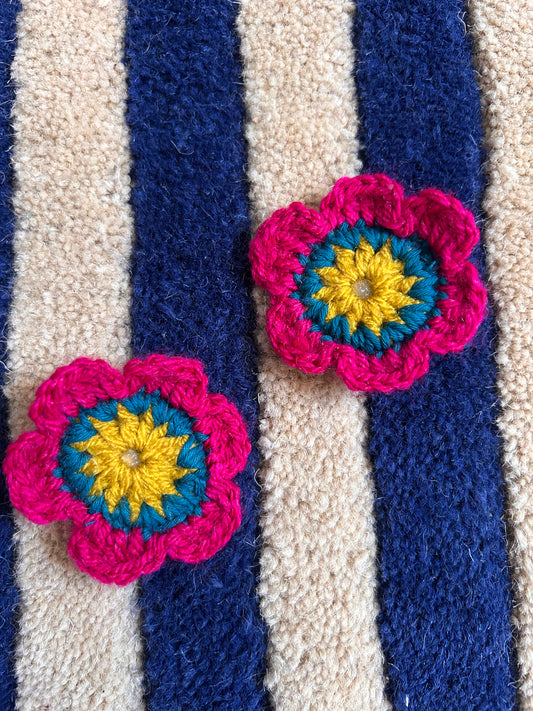 Crochet flower clip set