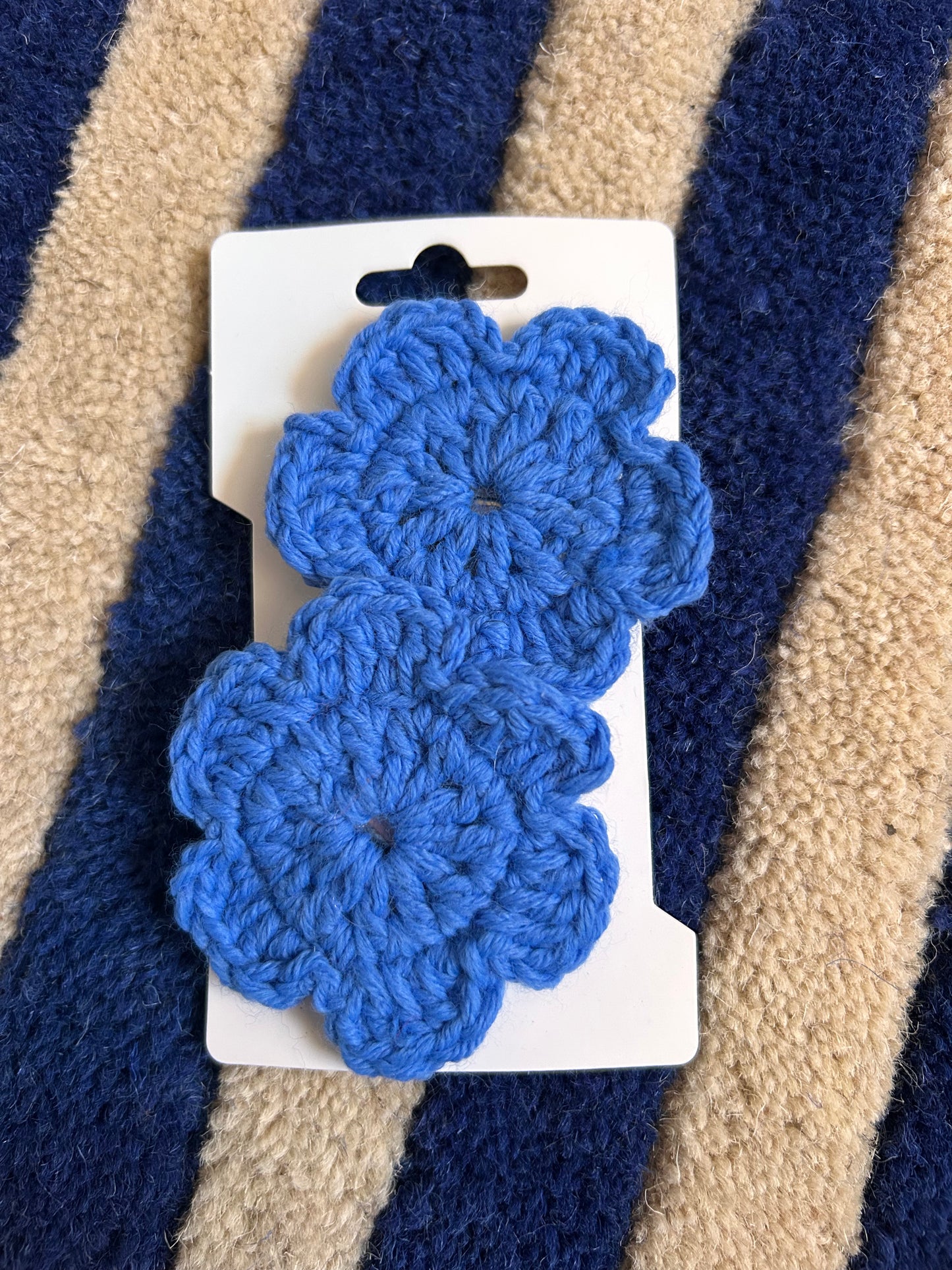 Crochet flower clip set